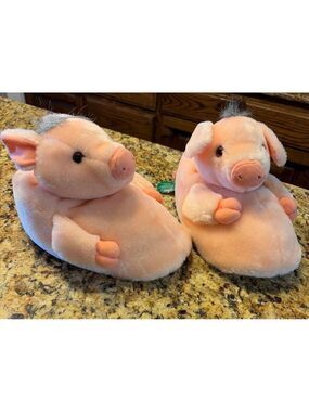 Women's SG Footwear Co. Babe Pig in the City Pink Grey Slippers Size 7-8 M